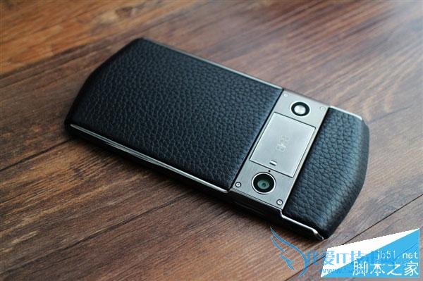 钛金手机8848真机到底什么样呢?