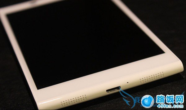 金立E7底部设计外观图片