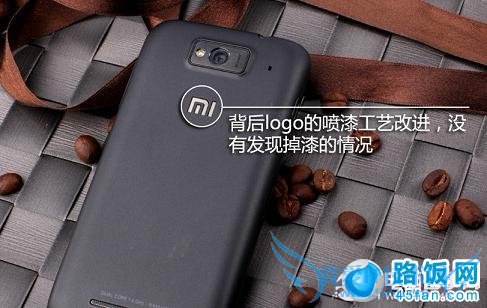 小米手机怎么样●背面