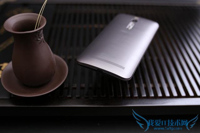 称为“性能怪兽”的华硕Zenfone 2怎么样?