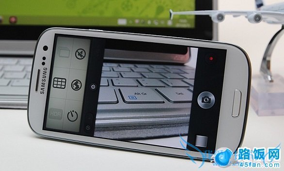 锤子ROM系统相机界面过于单调