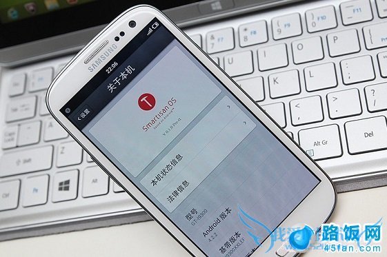 锤子ROM基于最新的安卓4.2.2内核开发