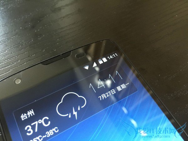 非常独特的门派“innos”奕骆D6000手机到底如何?