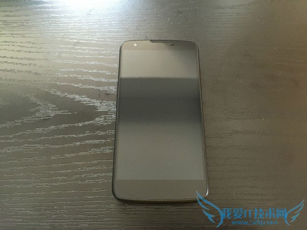 非常独特的门派“innos”奕骆D6000手机到底如何?