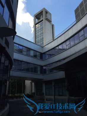 购买手机机索尼xperia z3+和iphone6plus哪个比较好?