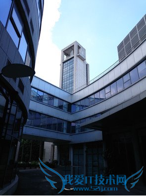 购买手机机索尼xperia z3+和iphone6plus哪个比较好?