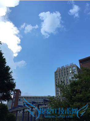 购买手机机索尼xperia z3+和iphone6plus哪个比较好?