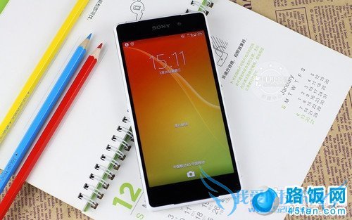 小米3/魅族MX3齐降价 热门手机跳水排行