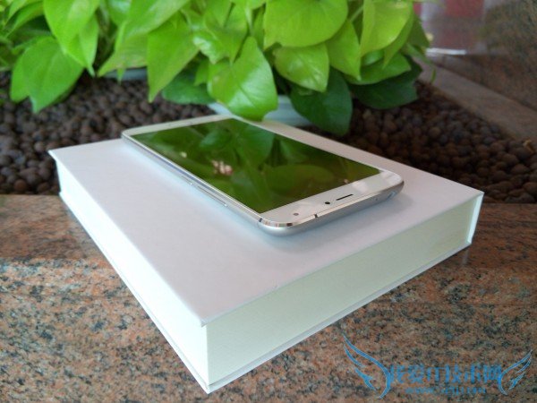 魅族MX5和魅蓝note2手机的全面对比