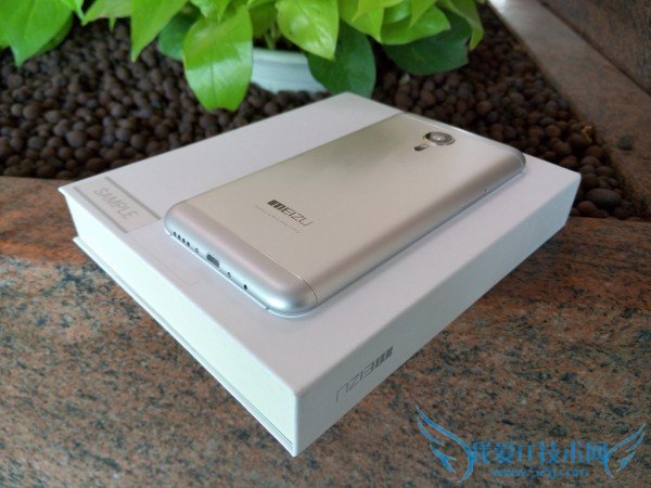 魅族MX5和魅蓝note2手机的全面对比