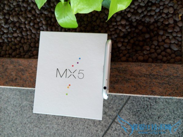 魅族MX5和魅蓝note2手机的全面对比