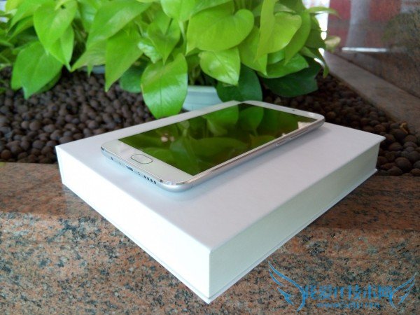 魅族MX5和魅蓝note2手机的全面对比