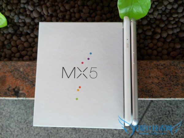 魅族MX5和魅蓝note2手机的全面对比