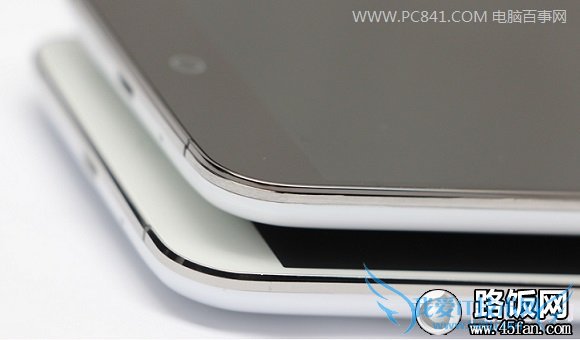 魅族MX3白色与黑色边角工艺对比