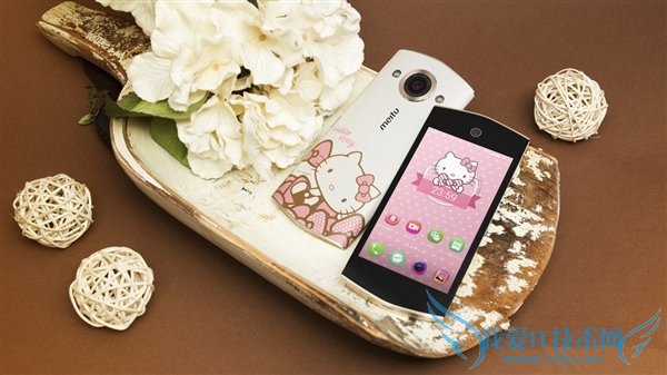美图M4 HelloKitty特别版卖多少钱?美图M4 HelloKitty特别版图片