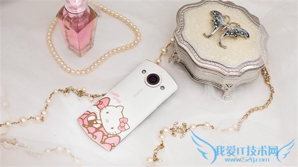 美图M4 HelloKitty特别版卖多少钱?美图M4 HelloKitty特别版图片