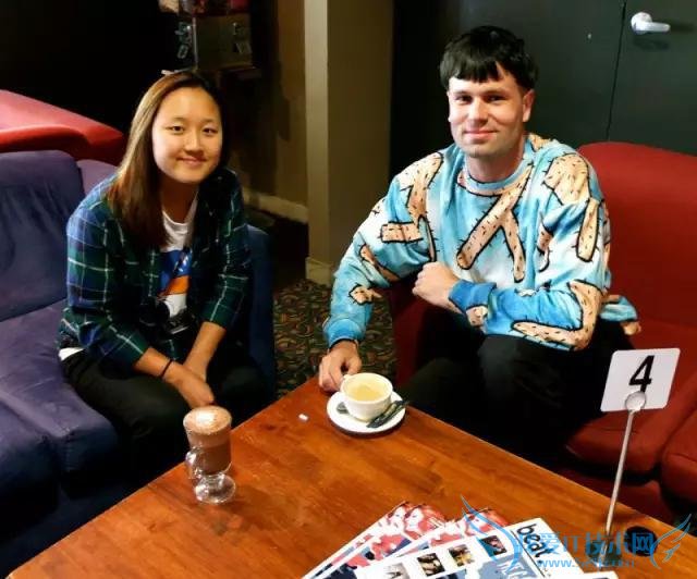 那些在你朋友圈里分享喜怒哀乐的人都是你的朋友吗?