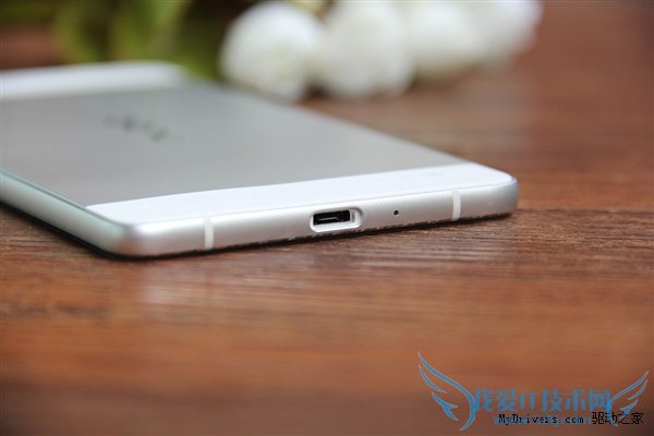 超薄新机nubia My布拉格外观配置如何?