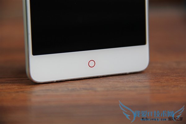 超薄新机nubia My布拉格外观配置如何?