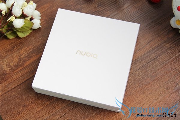 超薄新机nubia My布拉格外观配置如何?