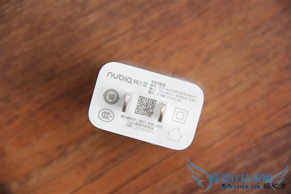 超薄新机nubia My布拉格外观配置如何?