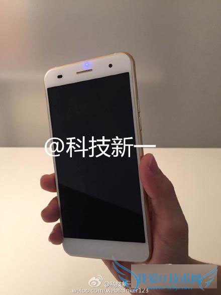 蓝魔Mos1即将发布?Mos1真机谍照