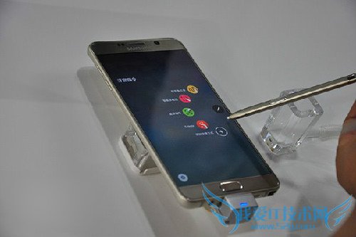 三星S6 edge+手机的全面性介绍