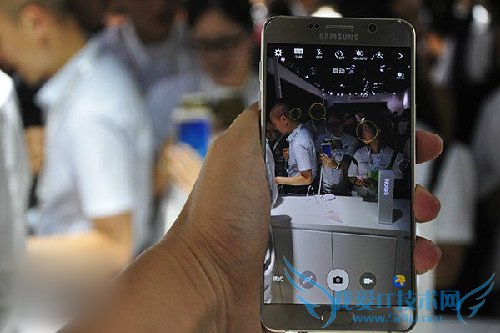 三星S6 edge+手机的全面性介绍