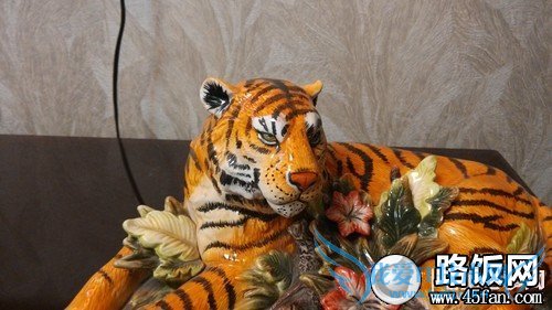 1300万像素F2.2光圈 32GB版小米2S评测