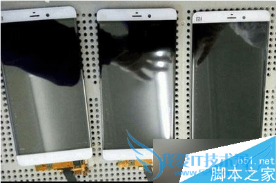 nubia z11和小米5相比,哪个手机性价比更加的高?