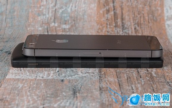 Nexus 5iPhone 5sߴԱ
