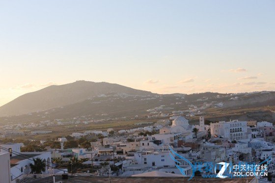 如何使用Photoshop软件进行后期修饰照片?