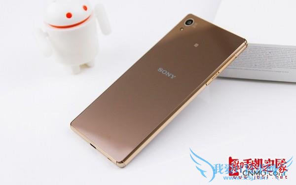 索尼XperiaZ3+手机性能的全面对比