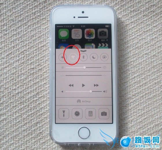 iPhone5s连接Wifi无线网络快捷开关