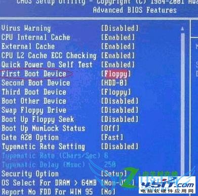 如何处理开机显示boot from cd/DVD的问题?