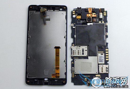 努比亚Z5 mini主板和屏幕面板