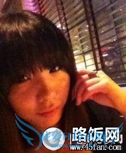 手机拍照应该学会利用肩膀