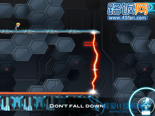 不是传统的跑酷 iPhone游戏重力小子2