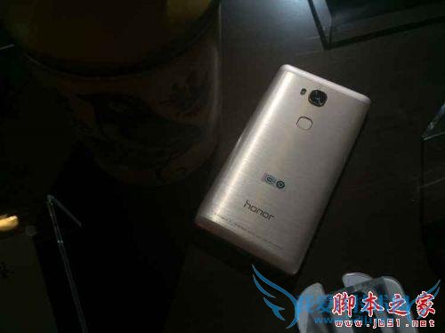 乐1S和华为荣耀5X的区别有哪些?