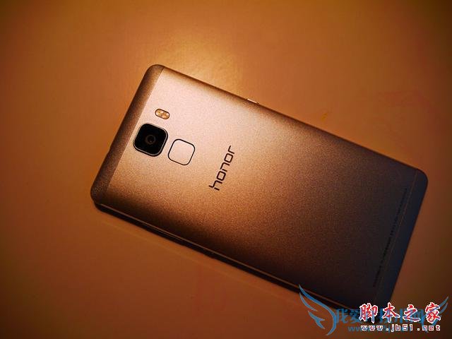 最新系列旗舰机—荣耀7直接秒杀魅族MX5?