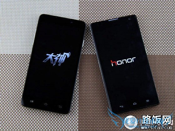 酷派大神F1和华为荣耀3C正面外观对比