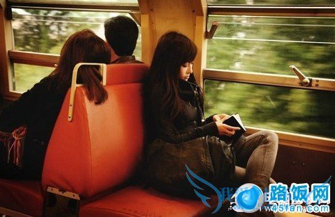 唯美车上流浪意境拍照姿势大全