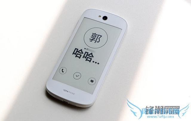 ˫ֻYotaPhone 2Σ