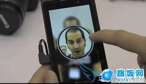 黑莓BB10出色的连拍抓取功能