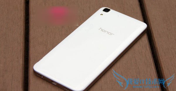 为大家推荐六款600元内超低价高性价比智能手机