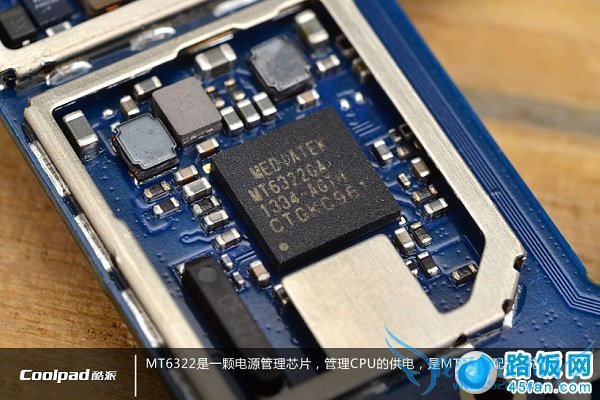 图为酷派大神MT6322电源管理芯片