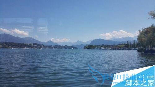 怎么样在旅游车上拍出漂亮的风景照片?