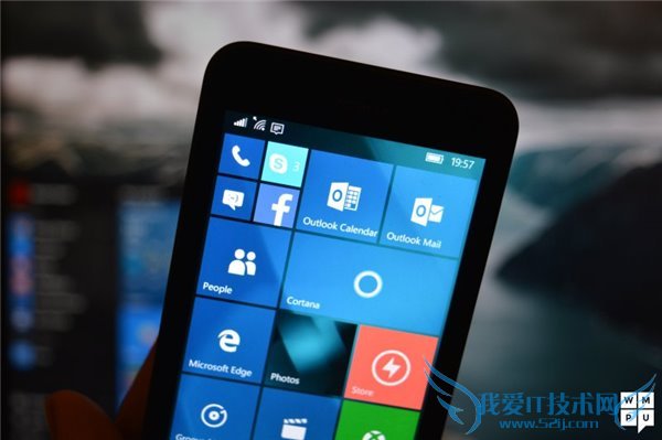 Win10 Mobile和WP8.1设置相互同步主题的步骤