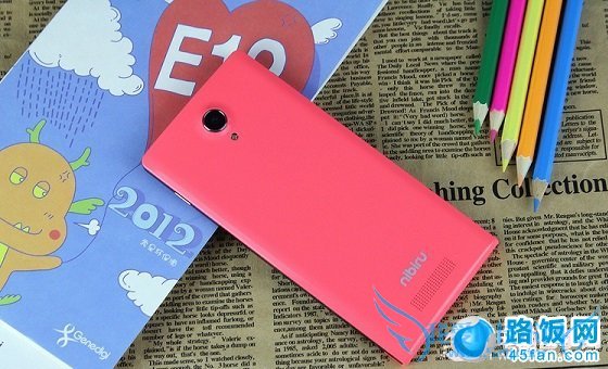 nibiru H1背面外观图片