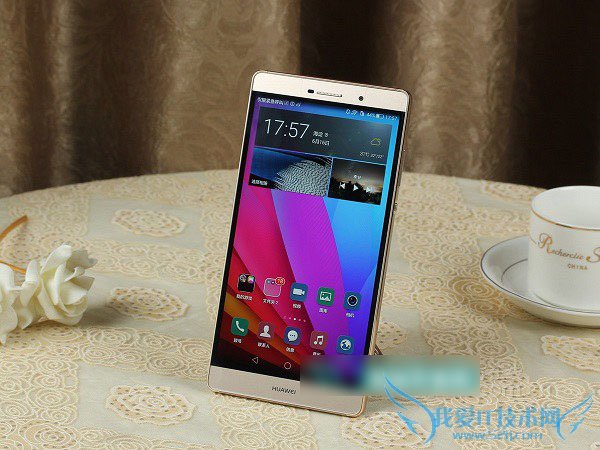 乐Max秒杀华为P8 Max?两款手机全方位PK